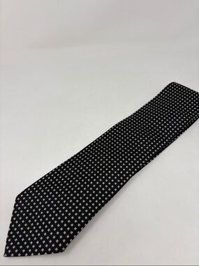BARNEYS New York Black and White Hand Made in Italy Silk Tie